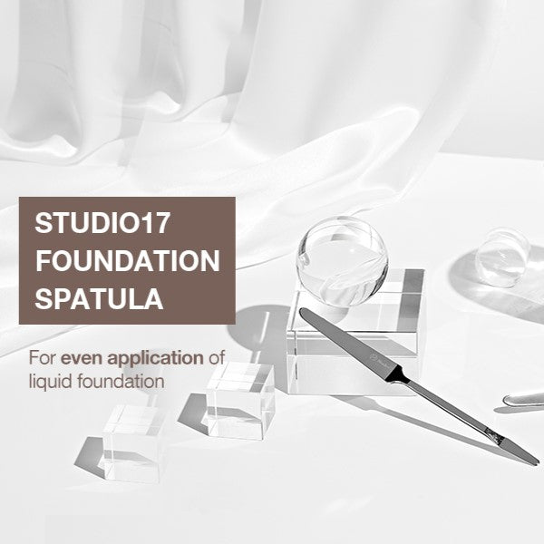 Studio17 Makeup Spatula
