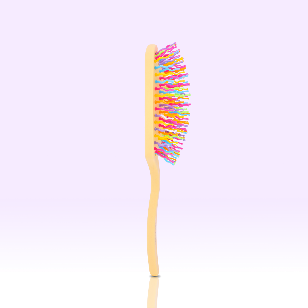 EYECANDY Rainbow Volume S Paddle Brush (Banana Milk)
