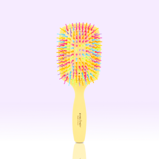 EYECANDY Rainbow Volume S Paddle Brush (Banana Milk)