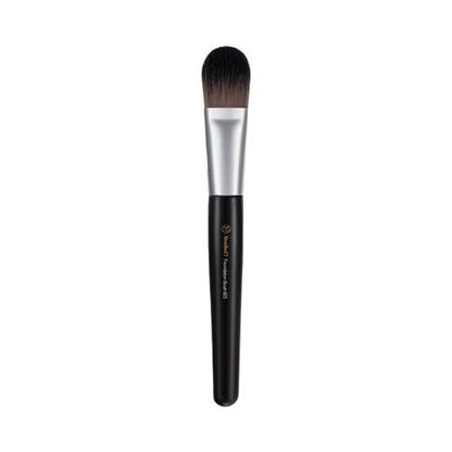 Studio17 Foundation brush 823